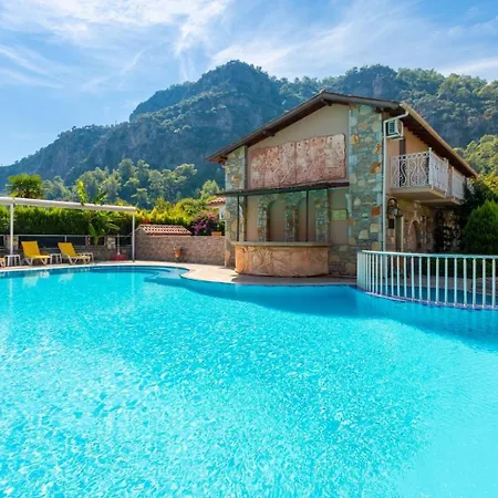 Deniz Paradise 达利安