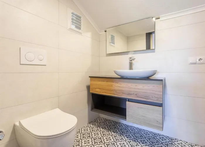 Deniz Paradise Villa *