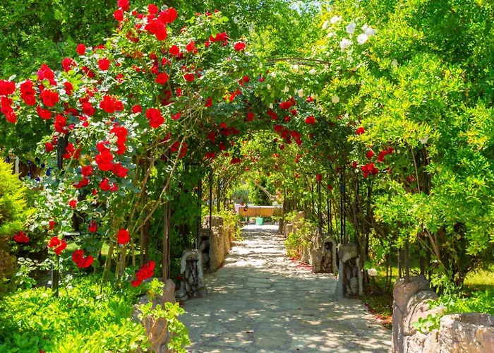 Deniz Paradise Villa *