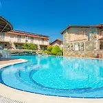 Deniz Paradise Вилла Дальян