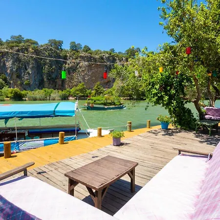别墅 Deniz Paradise *