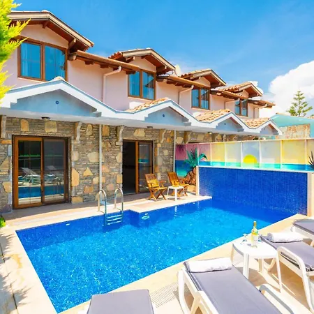 Vila Deniz Paradise *